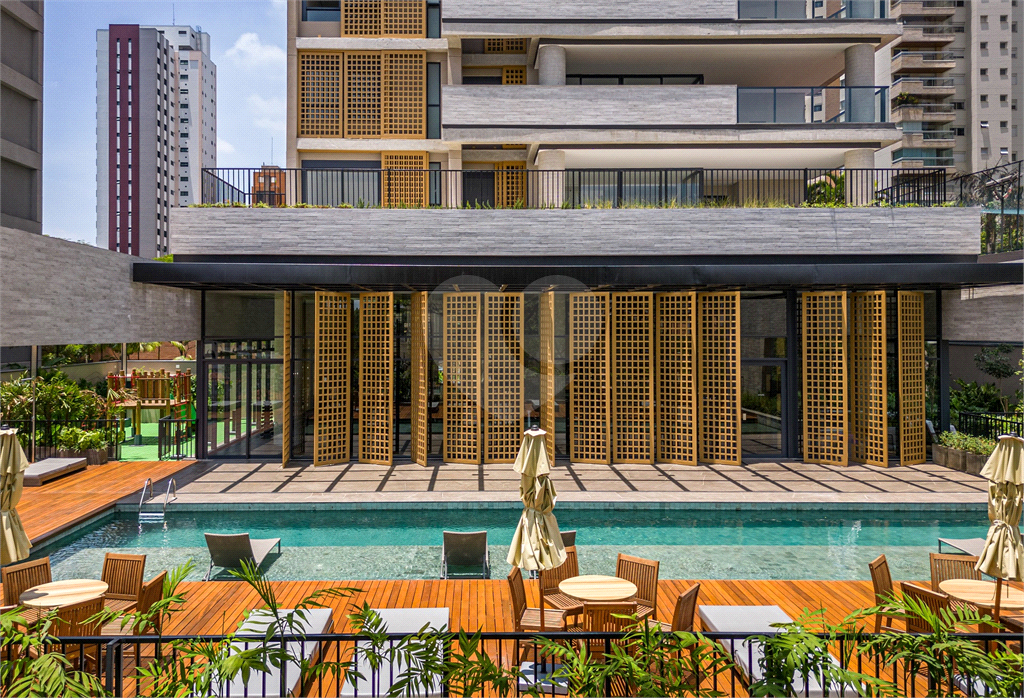 Cobertura à venda com 324?m², 3 suítes, varanda gourmet e 2 vagas