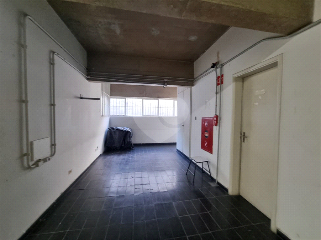 PRÉDIO INTEIRO em BARRA FUNDA