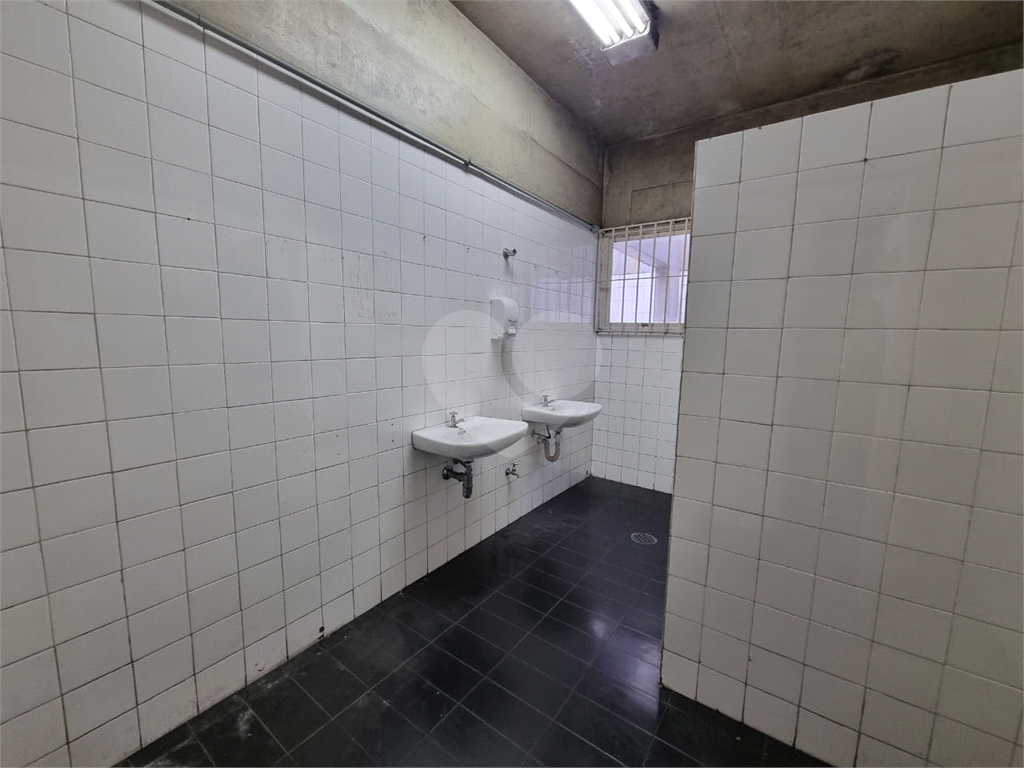 PRÉDIO INTEIRO em BARRA FUNDA