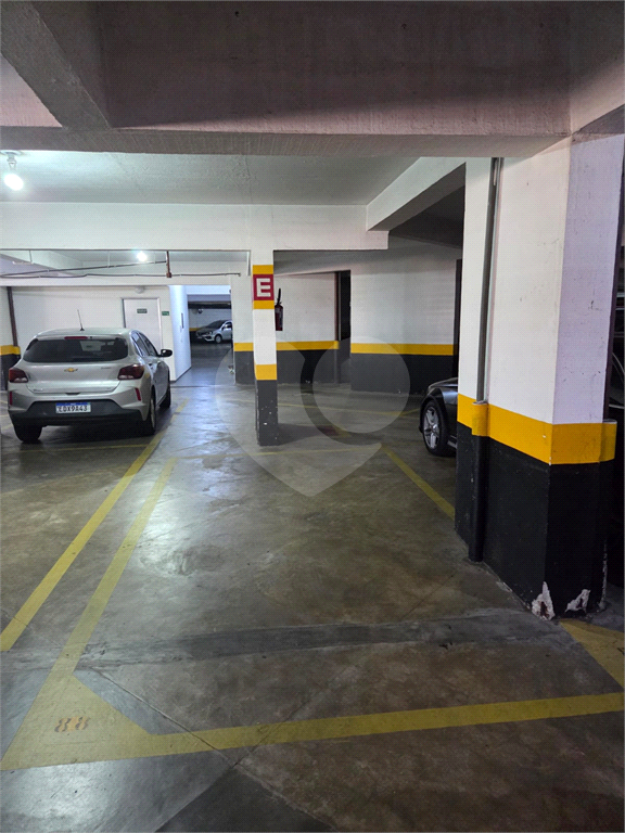 AMPLO APARTAMENTO COM 3 QUARTOS NA RUA COPACABANA EM SANTA TERESINHA