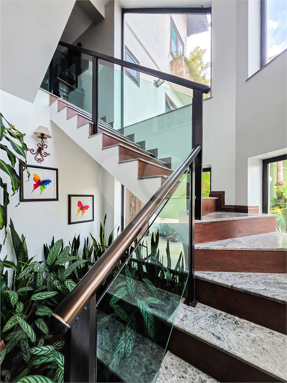 Casa - City América - 5 Quartos - 4 Vagas - Venda /  Compra