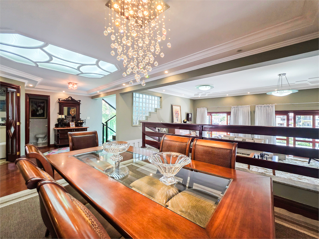 Casa - City América - 5 Quartos - 4 Vagas - Venda /  Compra