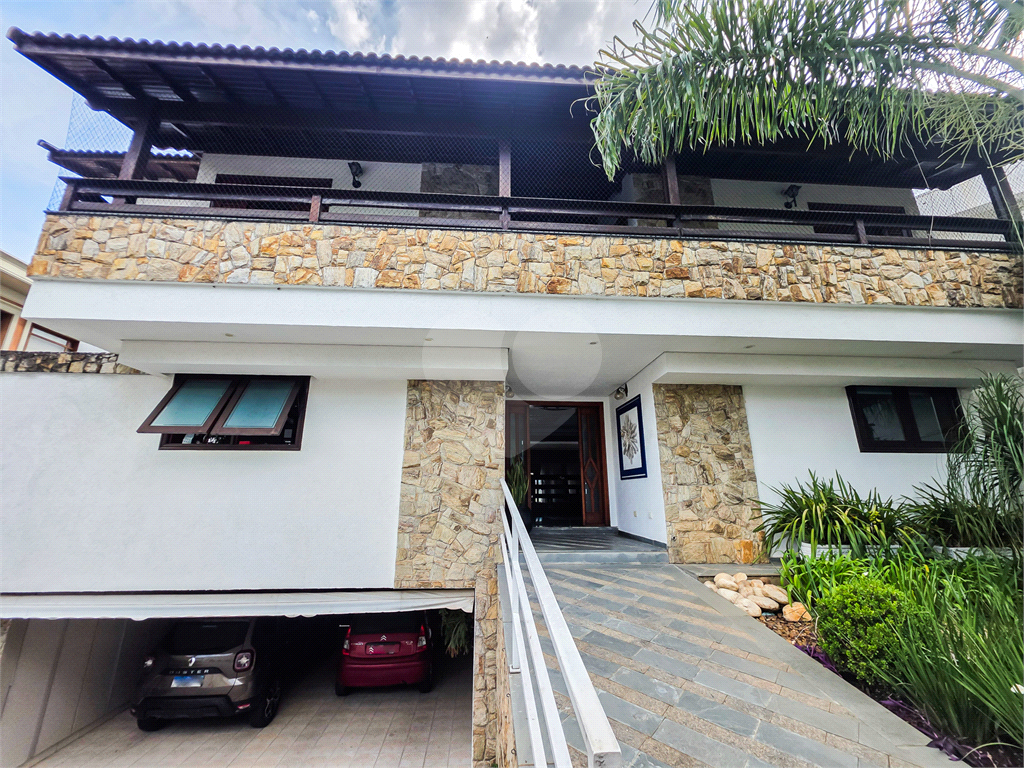 Casa - City América - 5 Quartos - 4 Vagas - Venda /  Compra