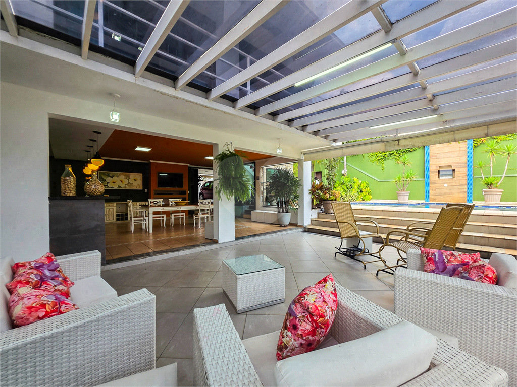 Casa - City América - 5 Quartos - 4 Vagas - Venda /  Compra