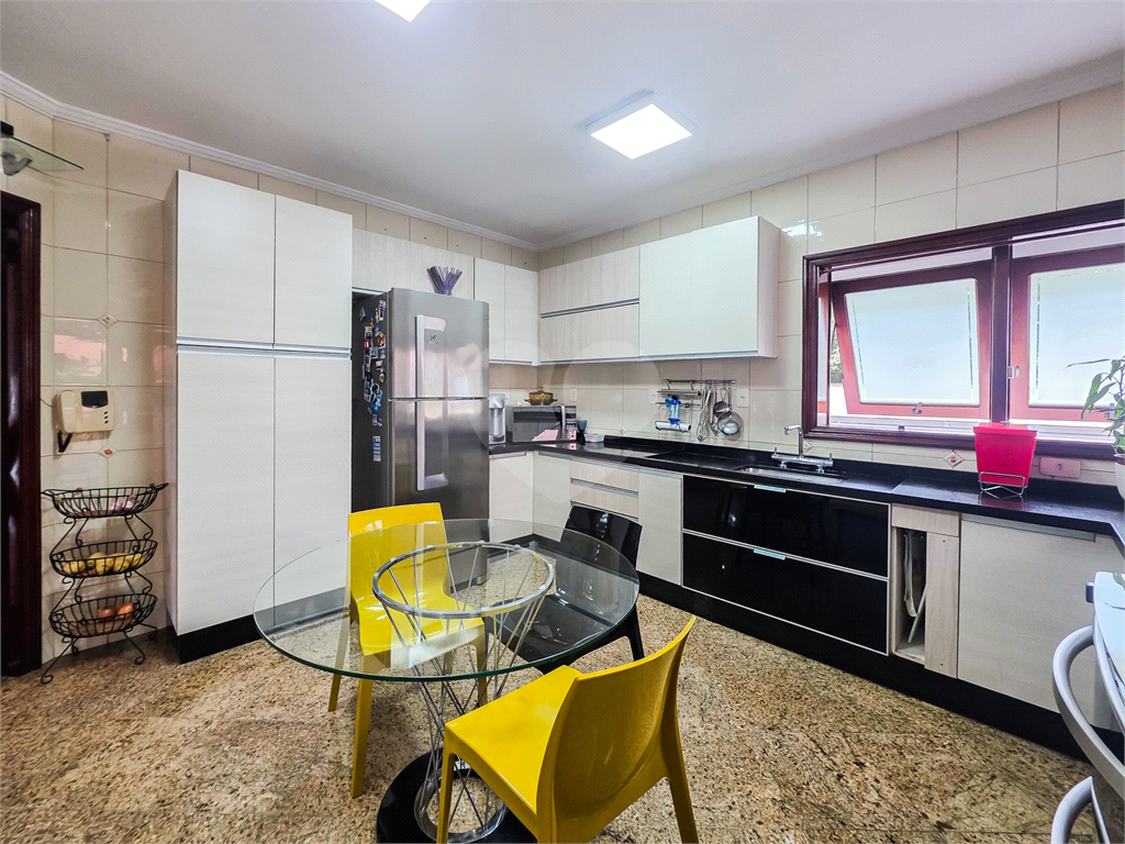 Casa - City América - 5 Quartos - 4 Vagas - Venda /  Compra