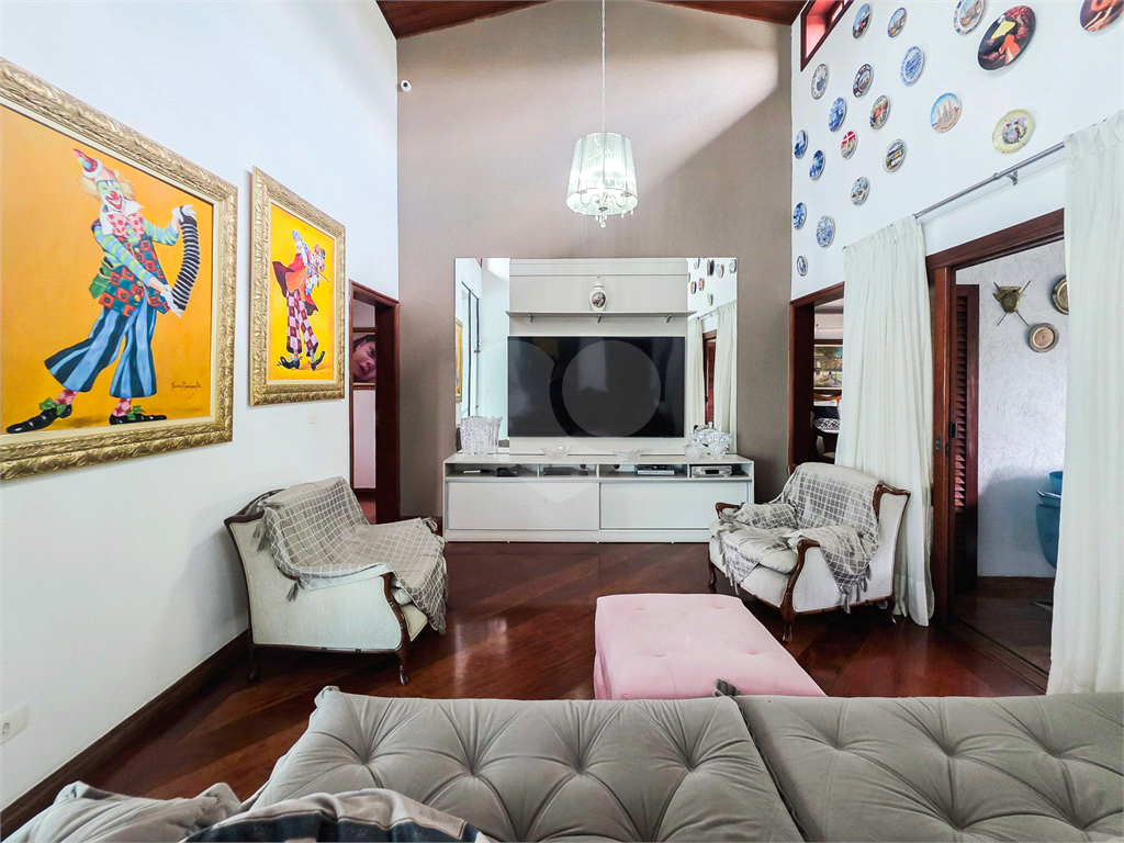 Casa - City América - 5 Quartos - 4 Vagas - Venda /  Compra