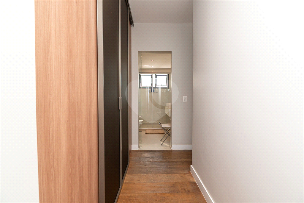 APARTAMENTO em PINHEIROS