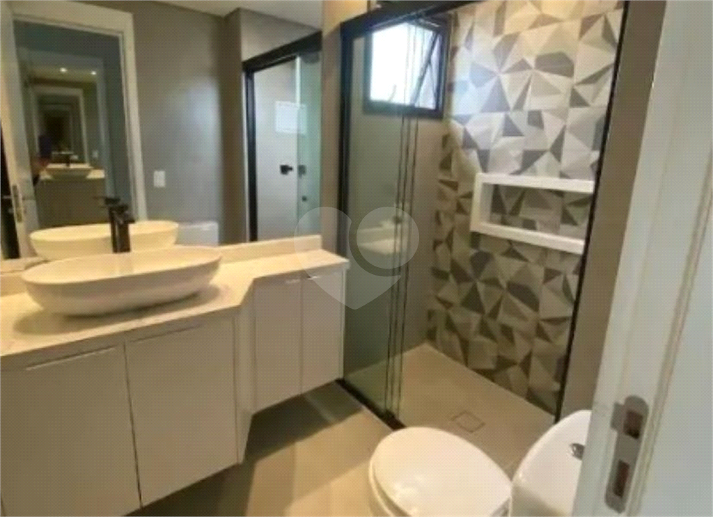 Apartamento em Pinheiros novo e pronto em andar alto