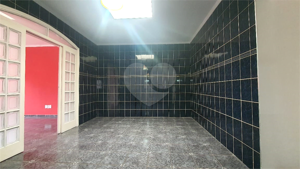 Casa à venda com 3 quartos, 348m² - Foto 17