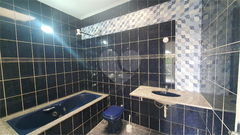 Casa à venda com 3 quartos, 348m² - Foto 31