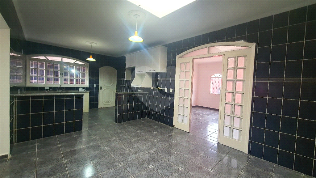 Casa à venda com 3 quartos, 348m² - Foto 19