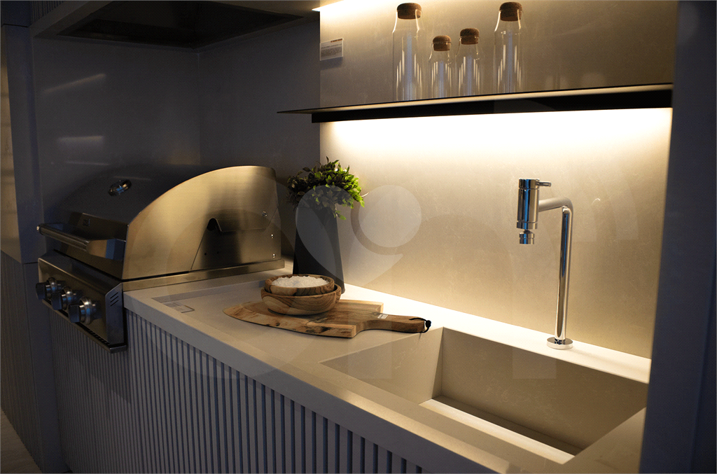 APARTAMENTO em PERDIZES