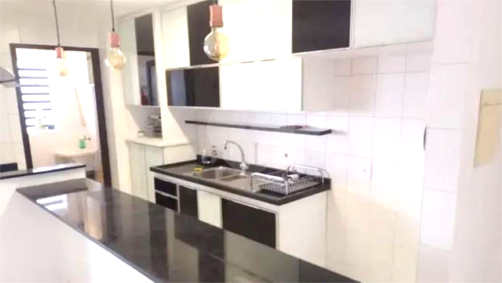 Apartamento em Pinheiros 84m² com 2dorm 1suíte e 2vg espetacular.