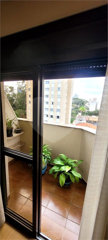 Apartamento à Venda – 91 m² | 2 Dormitórios (1 Suíte) | 2 Vagas | Andar Alto