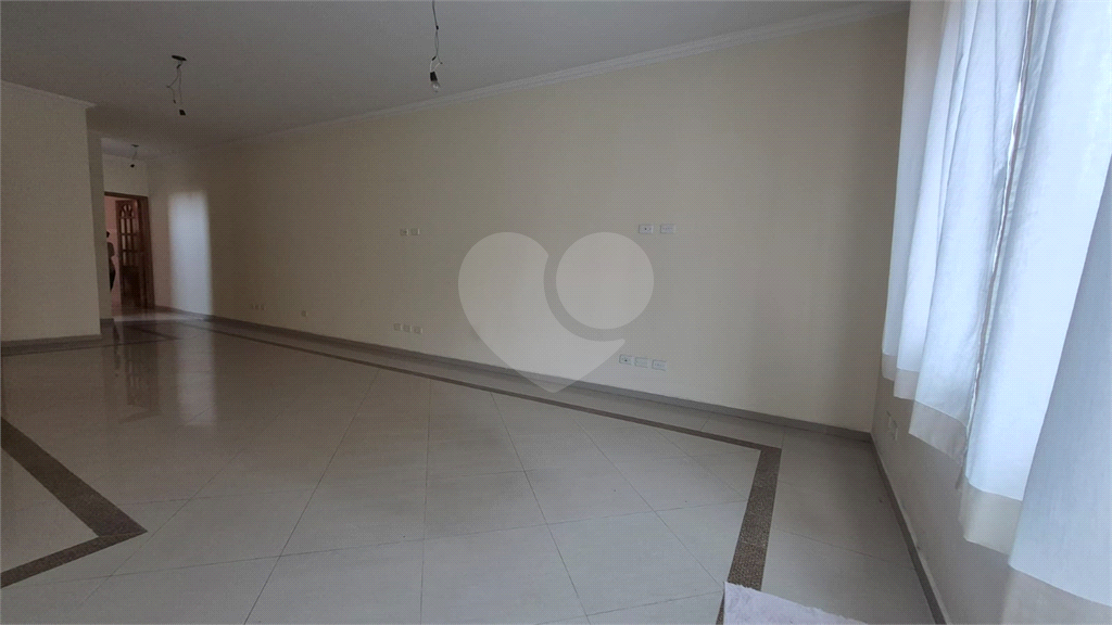 Excelente Casa à Venda no Jardim São Paulo – Ampla e com Localização Privilegiada