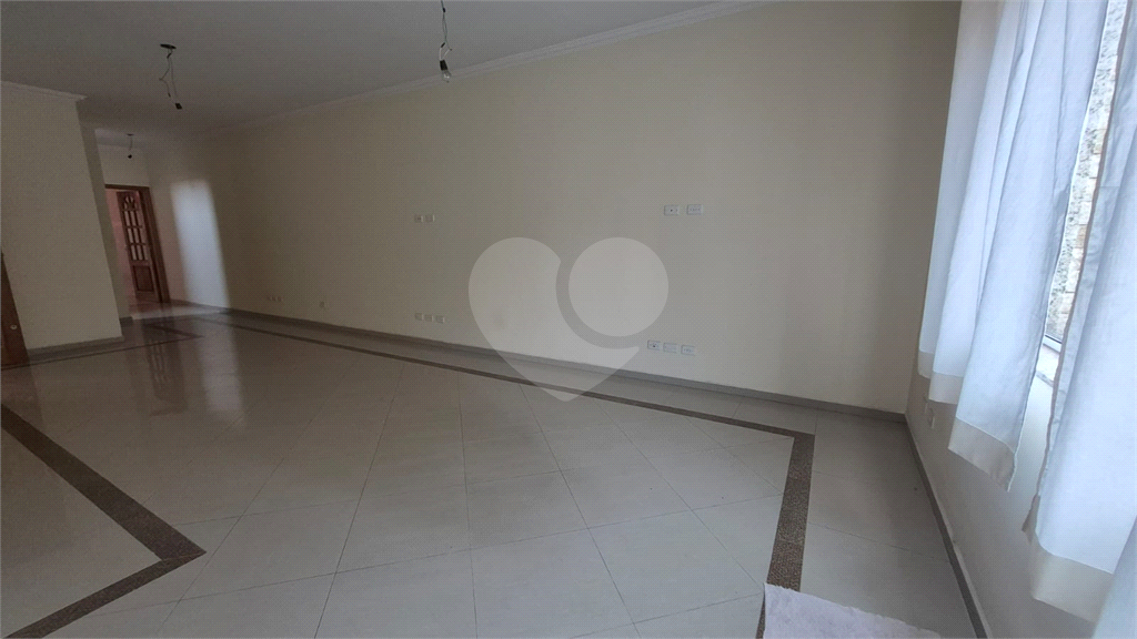 Excelente Casa à Venda no Jardim São Paulo – Ampla e com Localização Privilegiada