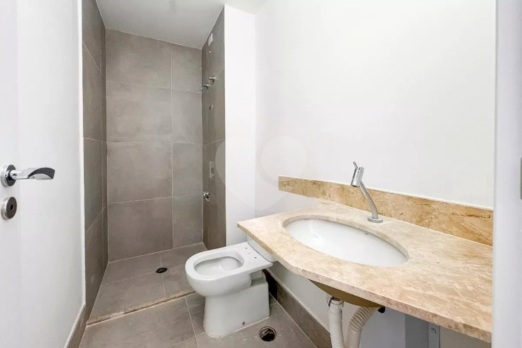Apartamento com 1 dormitório próximo ao metrô Linha Verde.