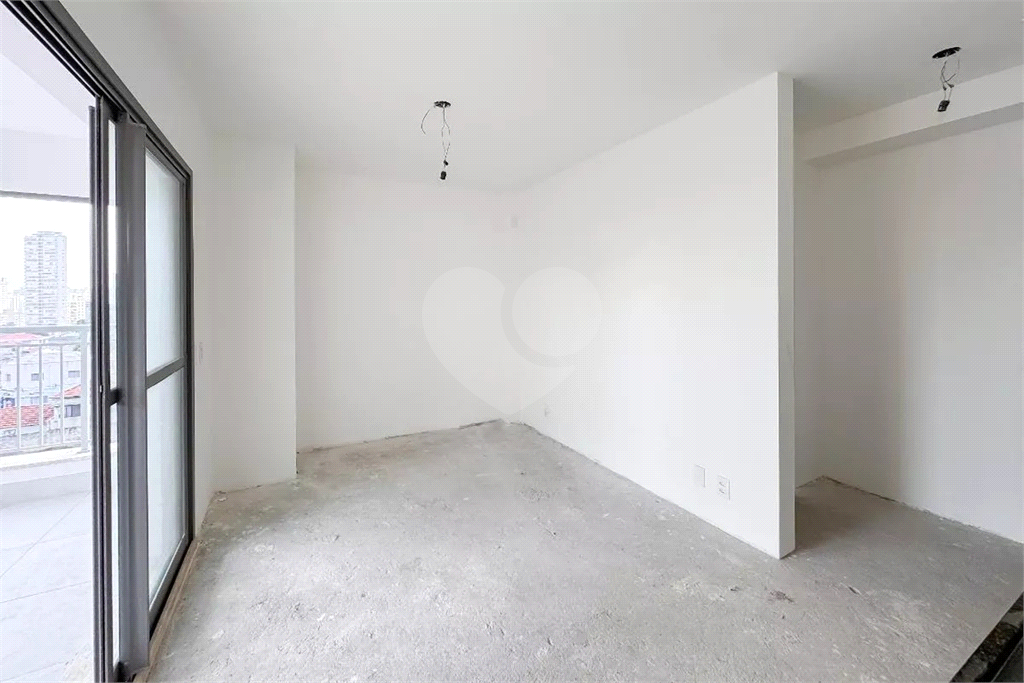 Apartamento com 1 dormitório próximo ao metrô Linha Verde.