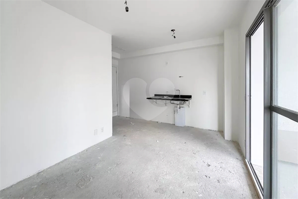 Apartamento com 1 dormitório próximo ao metrô Linha Verde.