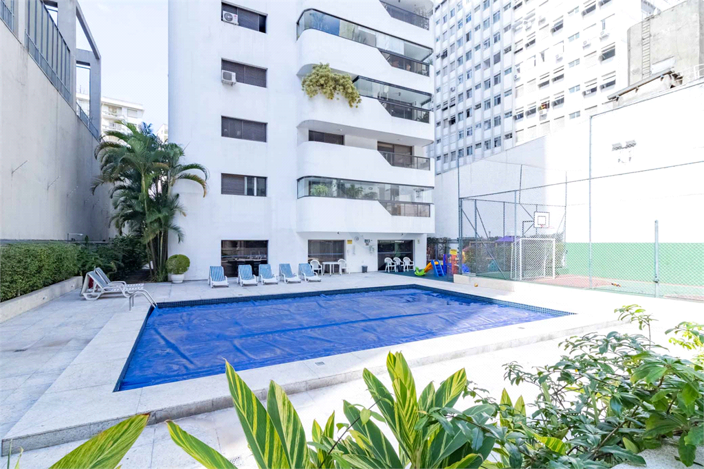 APARTAMENTO em HIGIENÓPOLIS