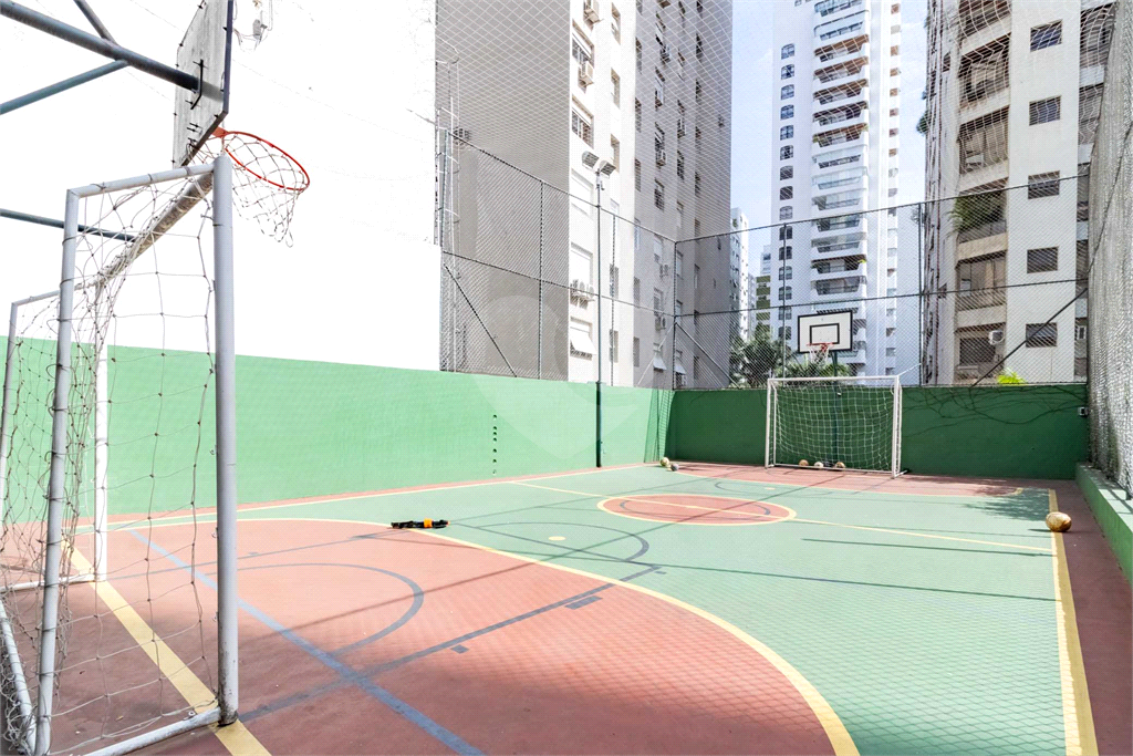APARTAMENTO em HIGIENÓPOLIS