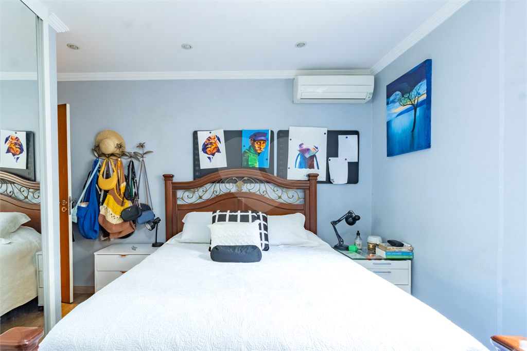 APARTAMENTO em HIGIENÓPOLIS