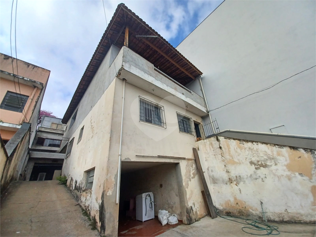 Sobrado 3 Casas - Bairro Turucuvi - 500  m do Metro Tucuruvi - 3 vagas - terreno de 240 m2 - Area const. 248 m2