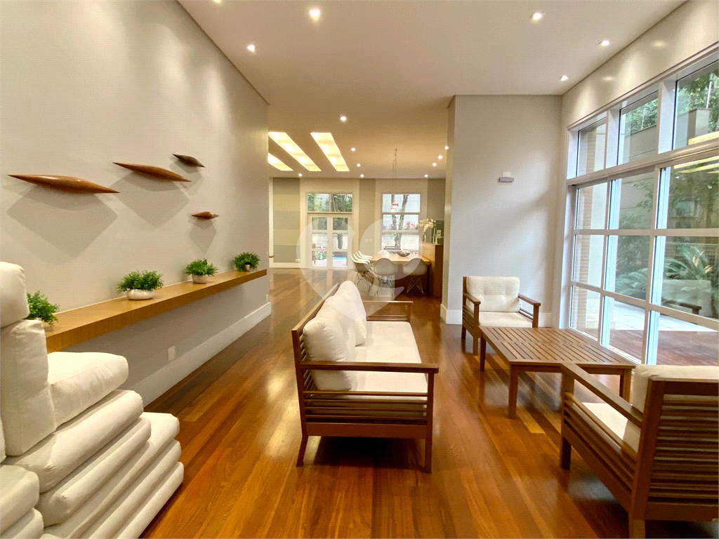 Apartamento a poucos passos da Avenida Paulista com 54m2 e 1 garagem