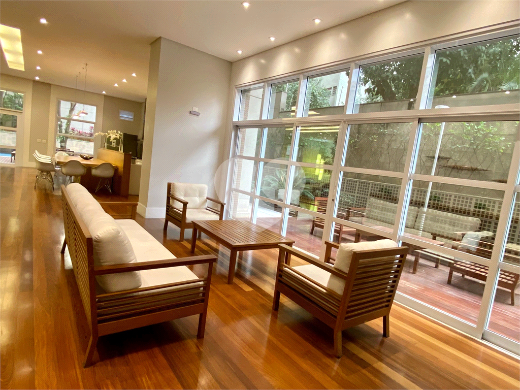 Apartamento a poucos passos da Avenida Paulista com 54m2 e 1 garagem