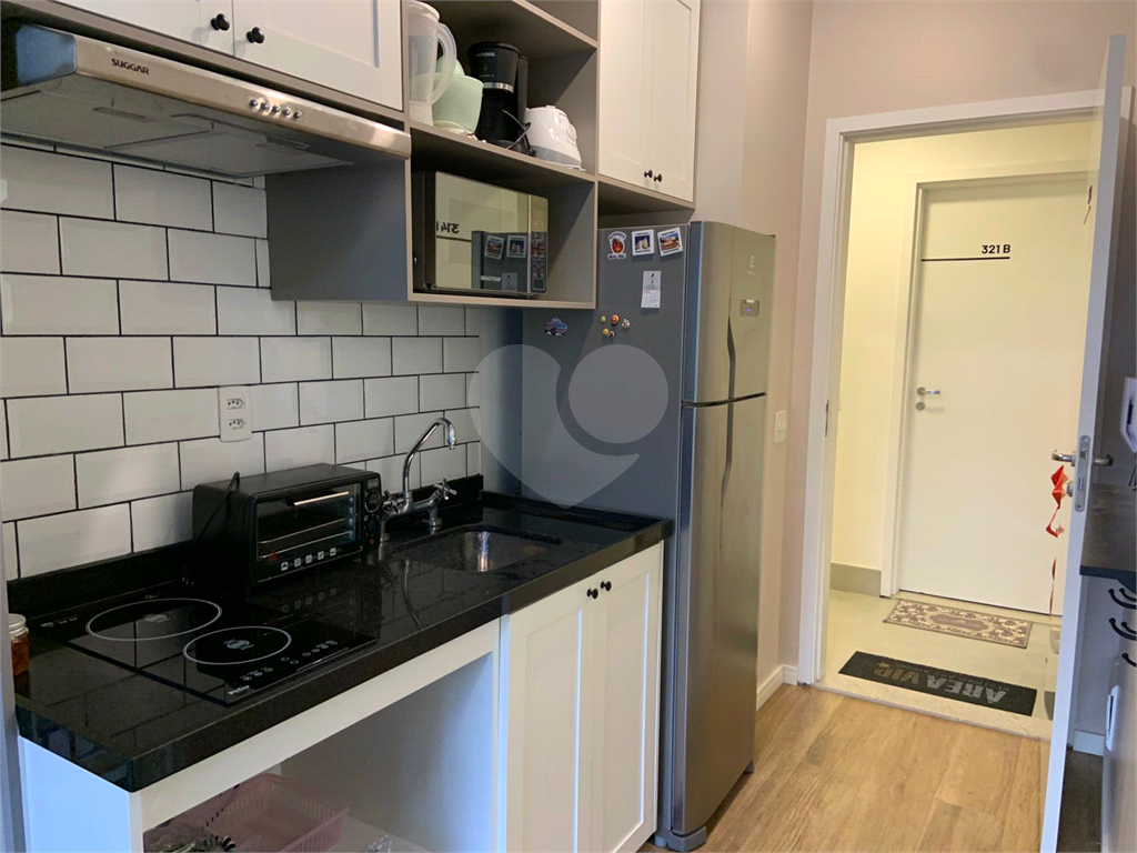 APARTAMENTO em VILA MADALENA