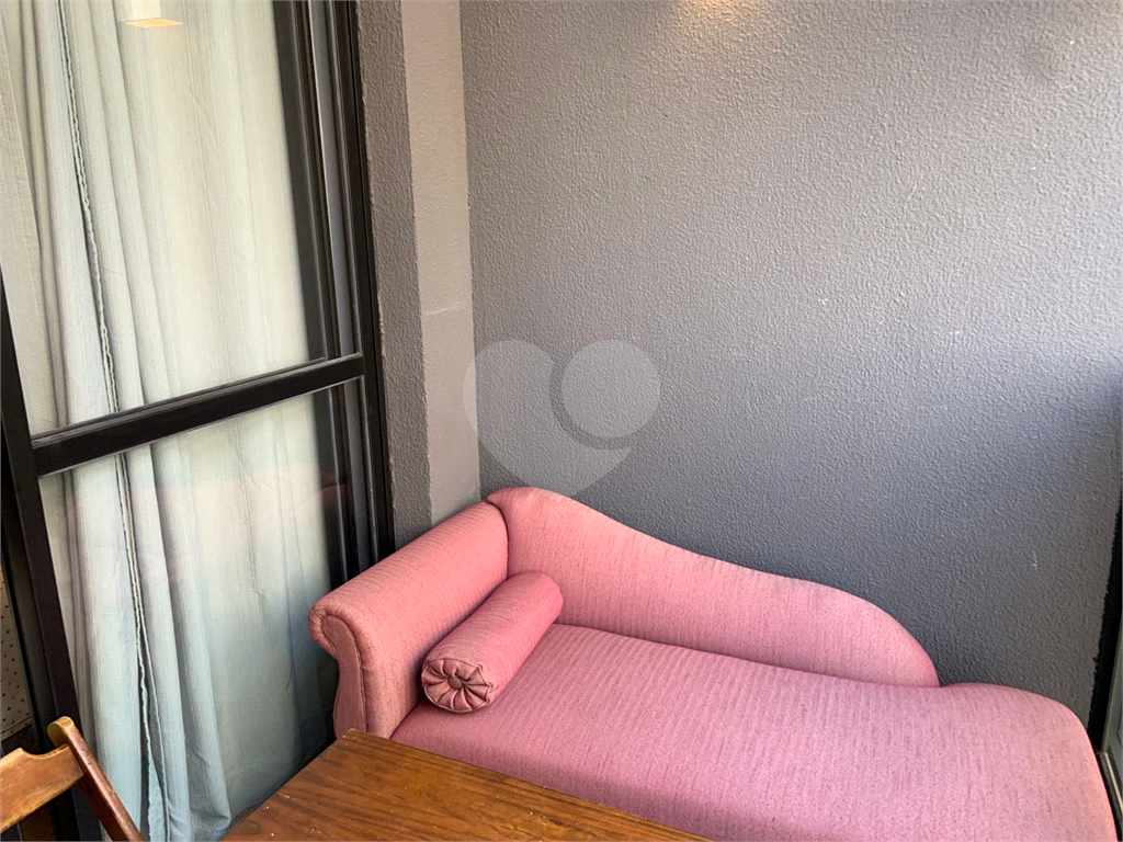 APARTAMENTO em VILA MADALENA