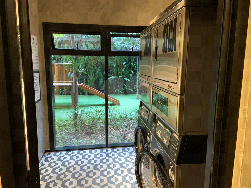 APARTAMENTO em VILA MADALENA