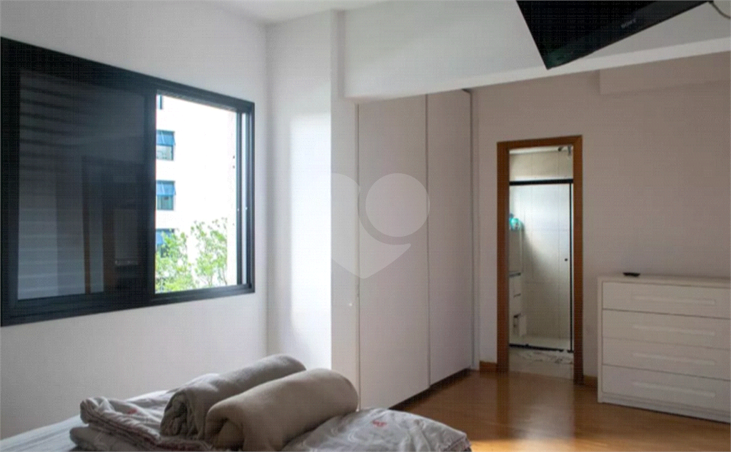 APARTAMENTO em SANTANA