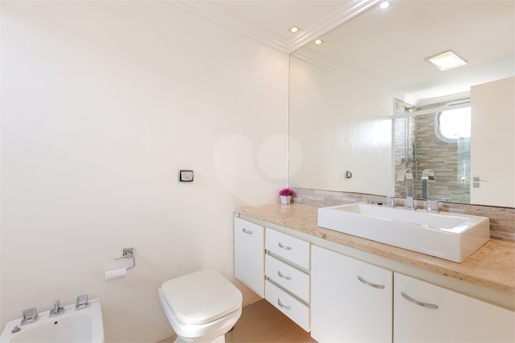 APARTAMENTO em VILA NOVA CONCEIÇÃO