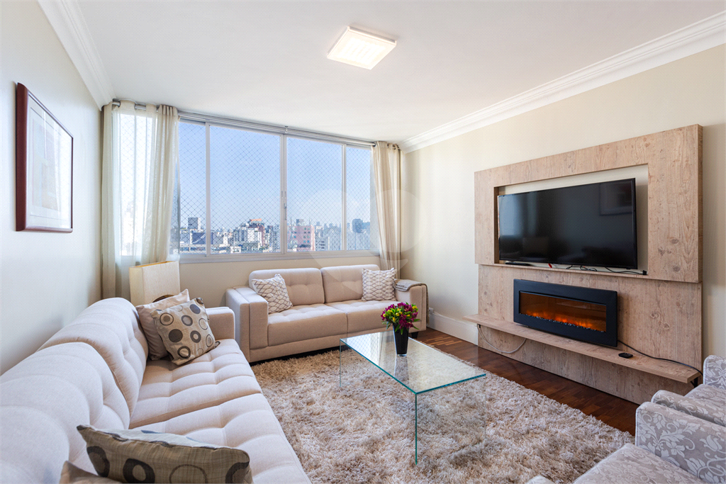 APARTAMENTO em VILA NOVA CONCEIÇÃO
