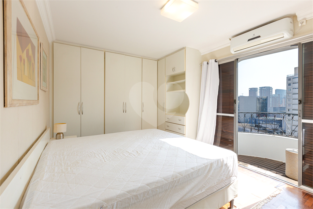 APARTAMENTO em VILA NOVA CONCEIÇÃO
