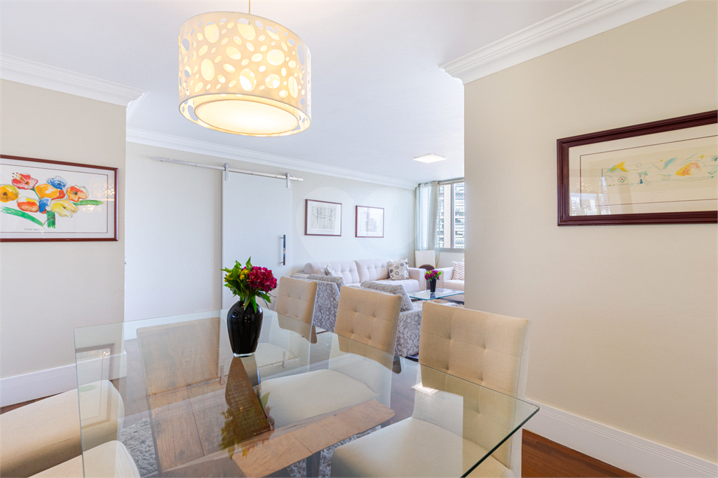 APARTAMENTO em VILA NOVA CONCEIÇÃO