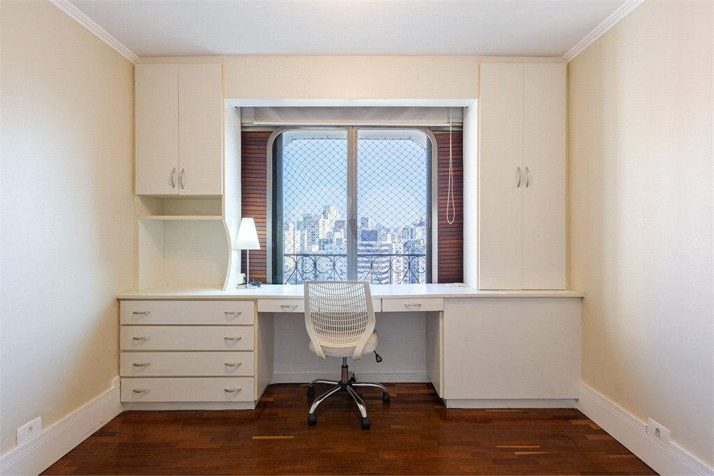APARTAMENTO em VILA NOVA CONCEIÇÃO