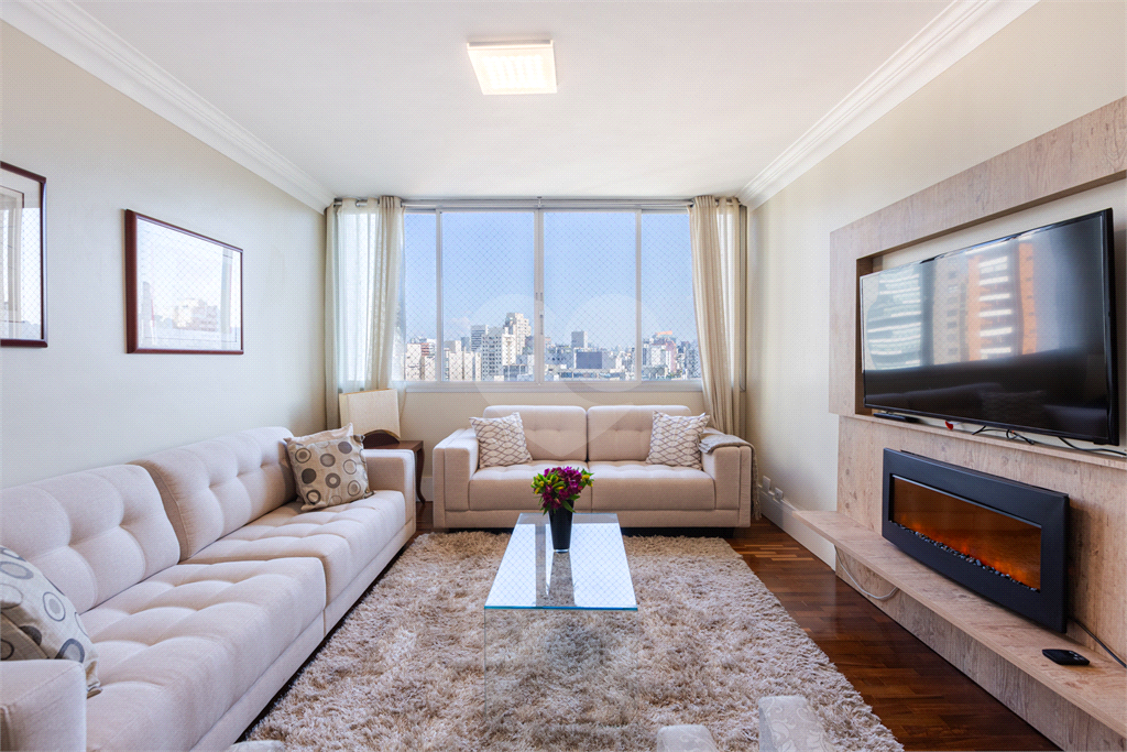 APARTAMENTO em VILA NOVA CONCEIÇÃO