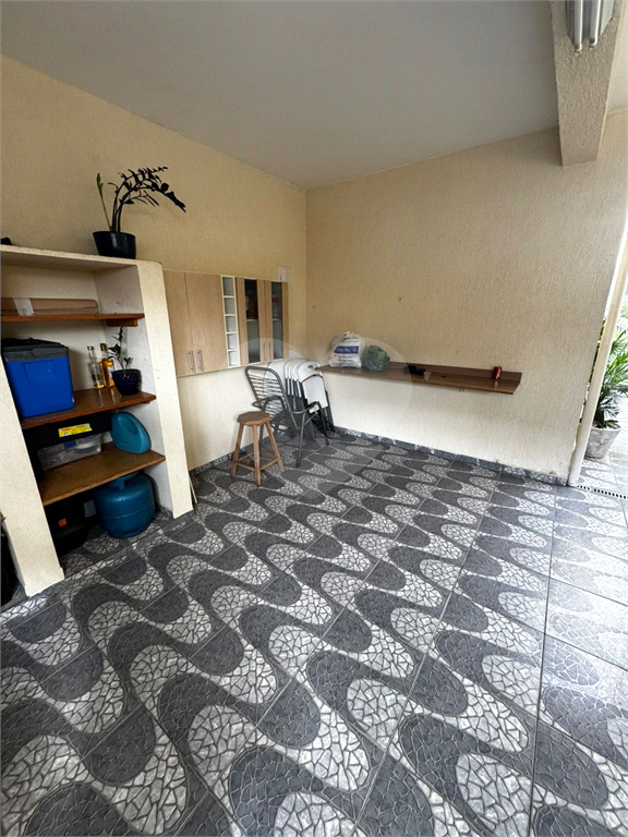 Casa à venda com 4 quartos, 197m² - Foto 4