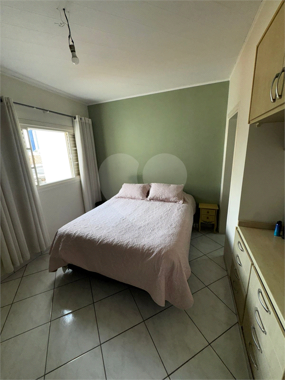Casa à venda com 4 quartos, 197m² - Foto 14