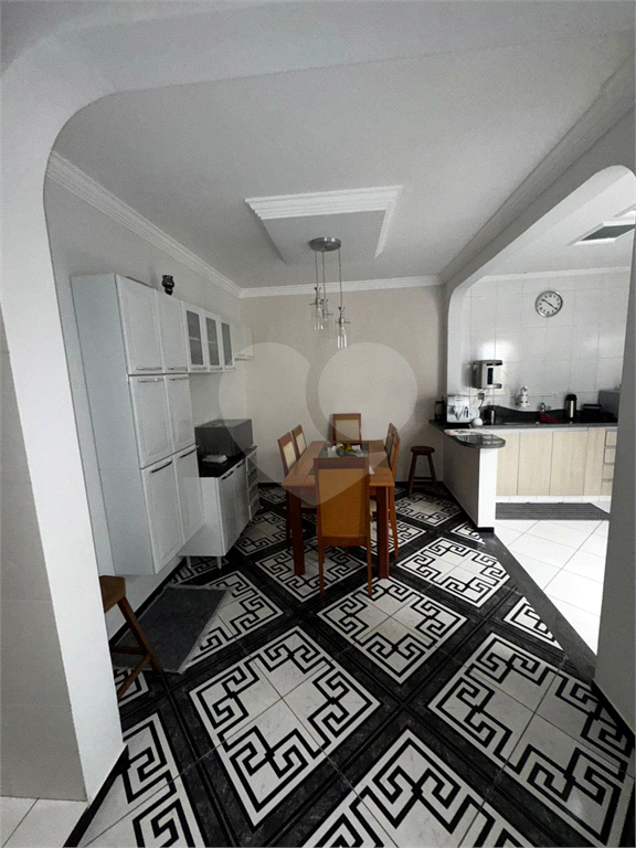 Casa à venda com 4 quartos, 197m² - Foto 30