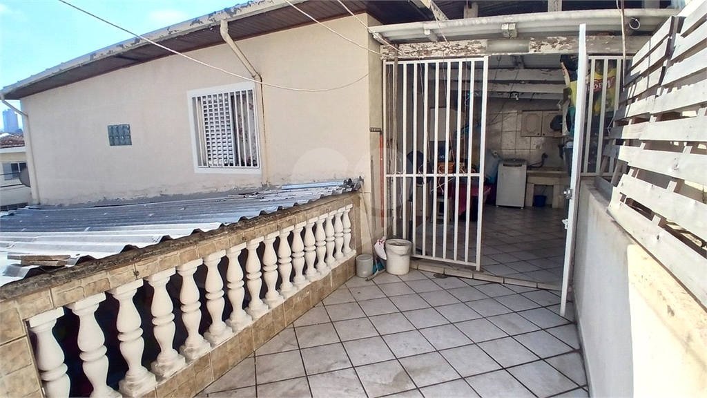Sobrado à venda com 2 quartos, 164m² - Foto 32