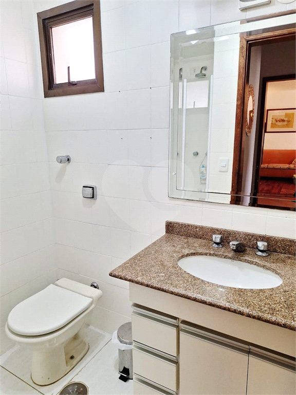 APARTAMENTO em MOEMA