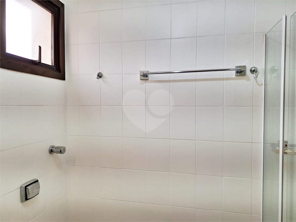 APARTAMENTO em MOEMA