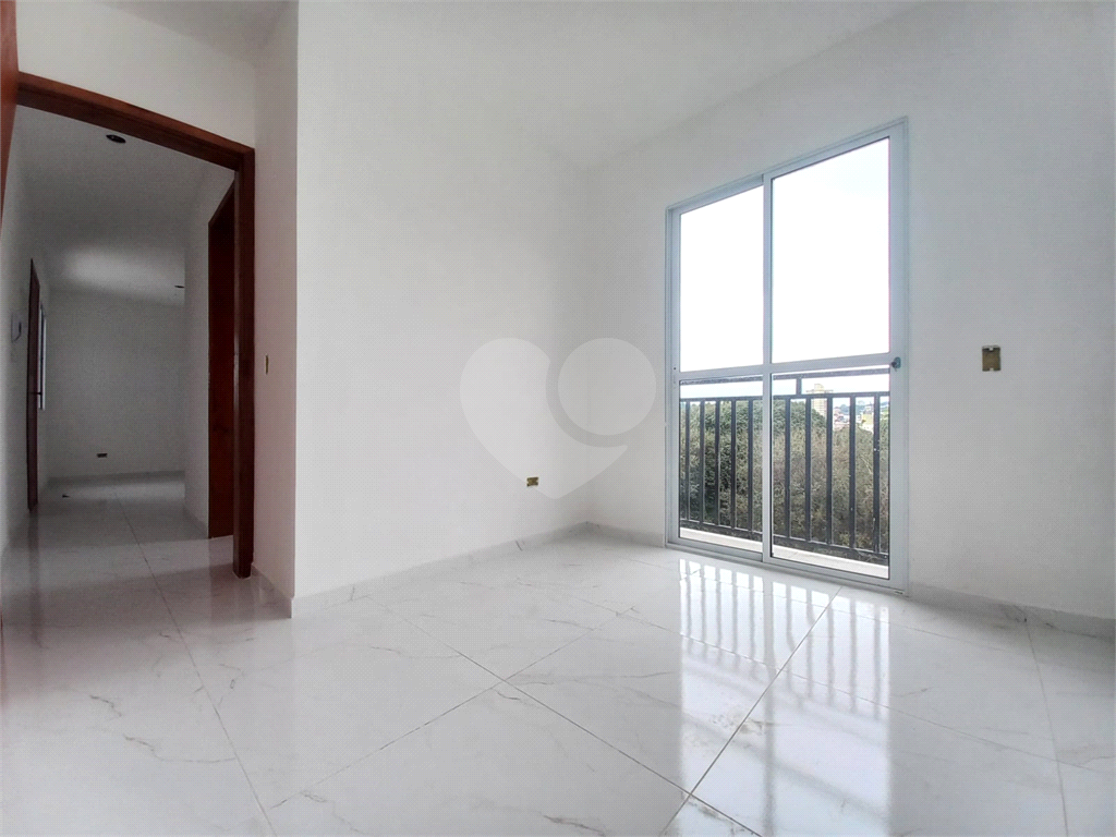 Apartamento 02 dormitórios na Água Fria 