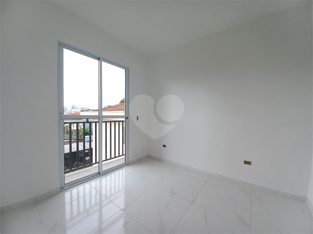 Apartamento 02 dormitórios na Água Fria 