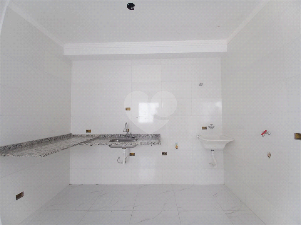 Apartamento 02 dormitórios na Água Fria 
