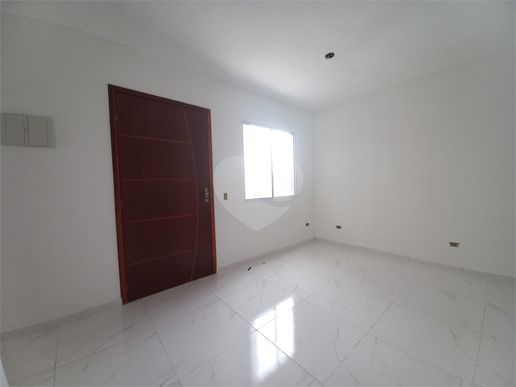 Apartamento 02 dormitórios na Água Fria 