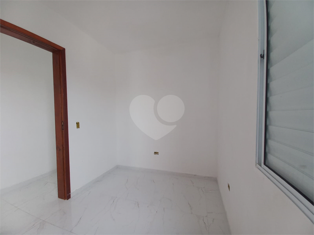 Apartamento 02 dormitórios na Água Fria 